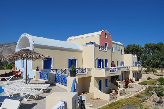 BELLA SANTORINI HOTEL